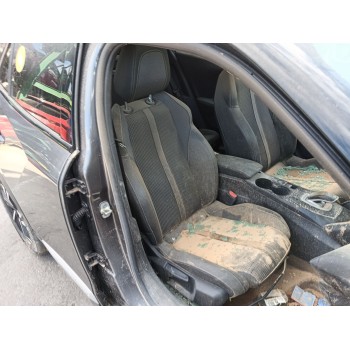 ASIENTO DELANTERO DERECHO 