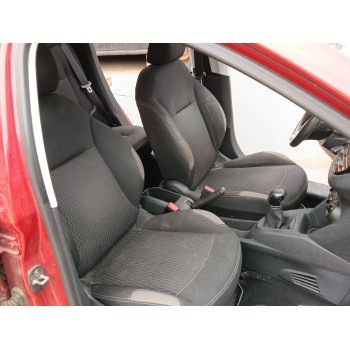 ASIENTO DELANTERO DERECHO 