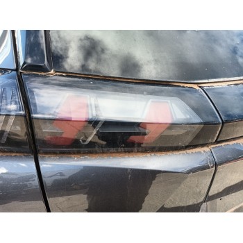 PILOTO TRASERO IZQUIERDO INTERIOR 9825957580 