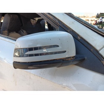 RETROVISOR DERECHO A1768100400 