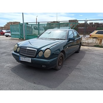 MERCEDES-BENZ CLASE E (W210)