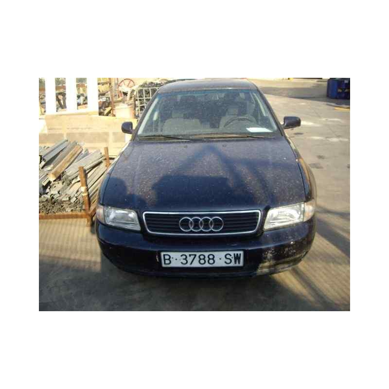 AUDI A4 AVANT (B5)