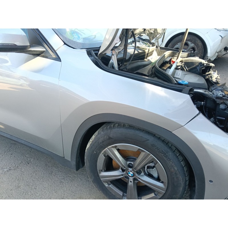 Recambio de aleta delantera derecha para bmw x1 (u11) sdrive 20d referencia OEM IAM 41009629108  