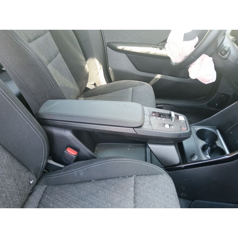 Recambio de apoyabrazos central para bmw x1 (u11) sdrive 20d referencia OEM IAM   