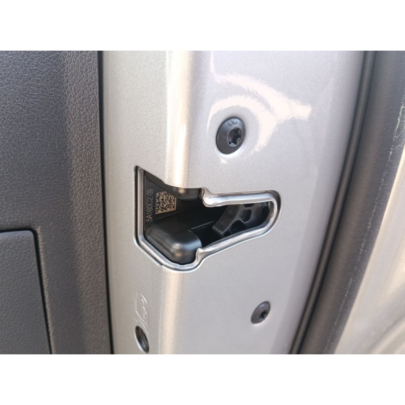 Recambio de cerradura puerta trasera derecha para bmw x1 (u11) sdrive 20d referencia OEM IAM 51227445046  