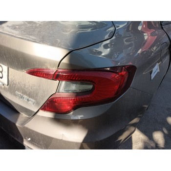 PILOTO TRASERO DERECHO 52102965 
