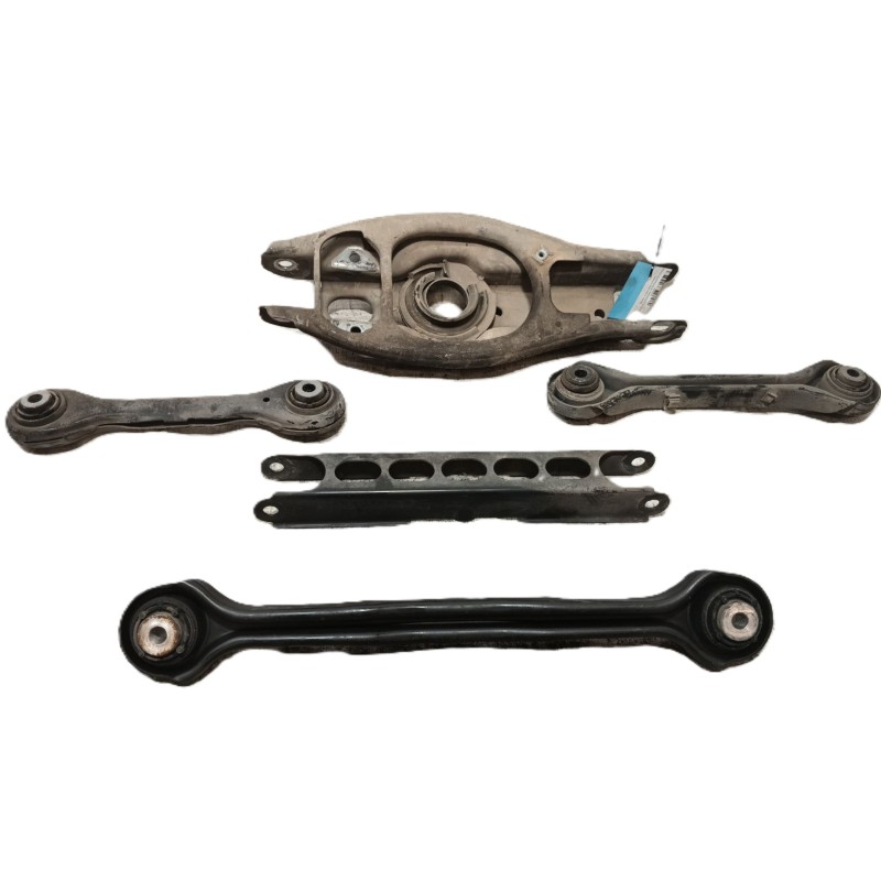 Recambio de brazo suspension inferior trasero izquierdo para bmw 3 (e90) 320 d referencia OEM IAM 33326772899  
