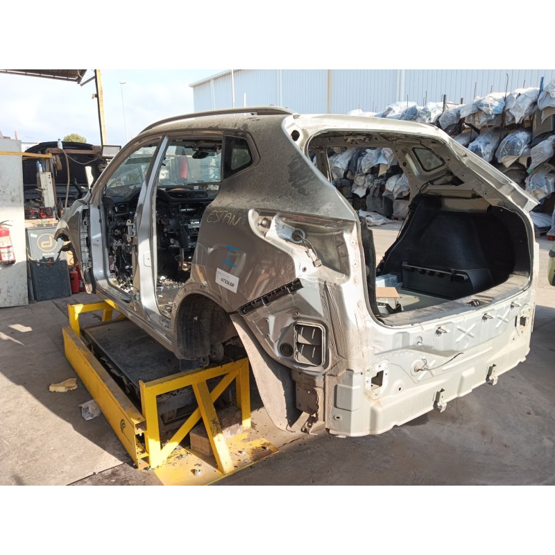 Recambio de aleta trasera izquierda para nissan qashqai ii (j11, j11_) 1.3 dig-t referencia OEM IAM   