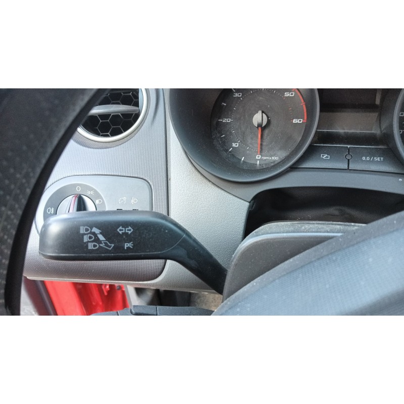 Recambio de mando intermitentes para seat ibiza iv (6j5, 6p1) 1.2 tdi referencia OEM IAM   