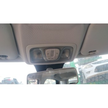 LUZ INTERIOR DELANTERA CENTRAL 0000735552711 