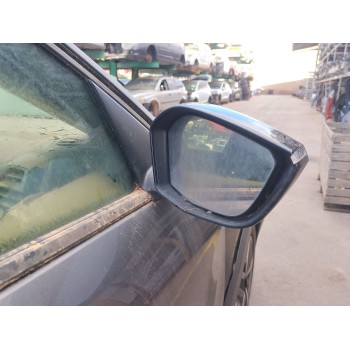 RETROVISOR DERECHO 