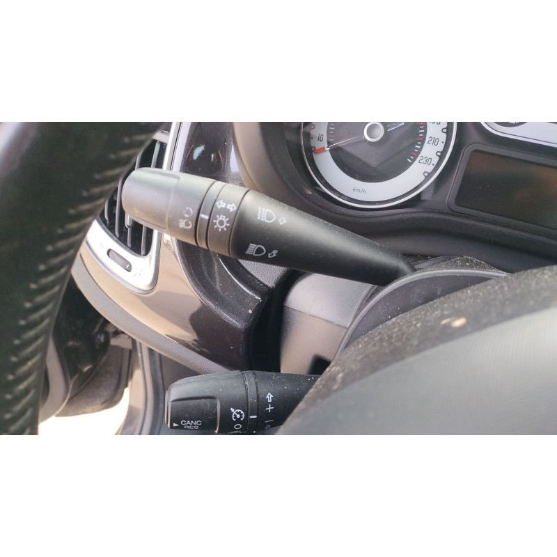 Recambio de mando intermitentes para fiat 500l (351_, 352_) 1.3 d multijet (199lxy1a, 199lxy11) referencia OEM IAM   