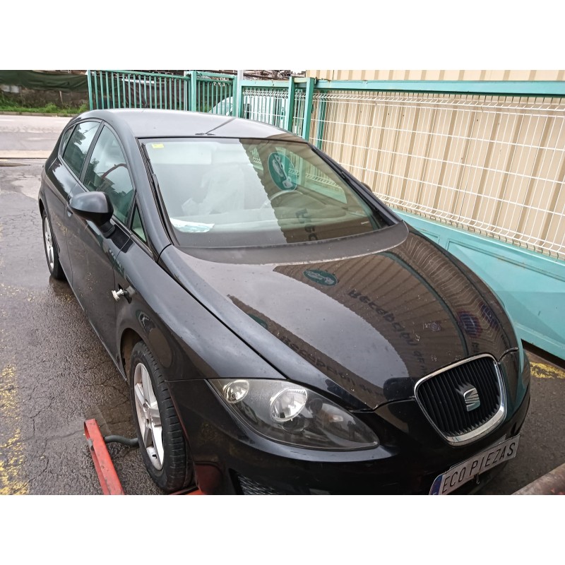 SEAT LEON (1P1)