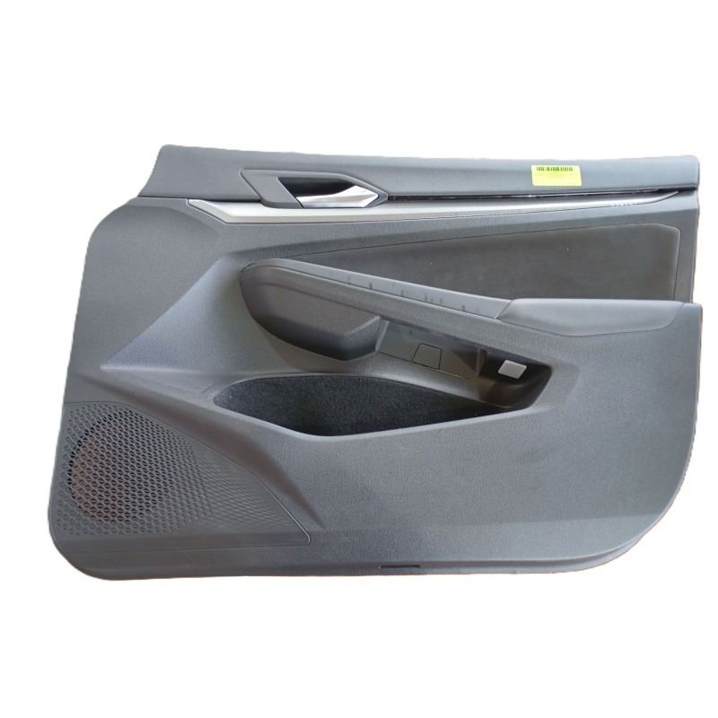 Recambio de guarnecido puerta delantera derecha para volkswagen golf 1.5 etsi mhev referencia OEM IAM 5H1867010QOJG 5H0867134AFB