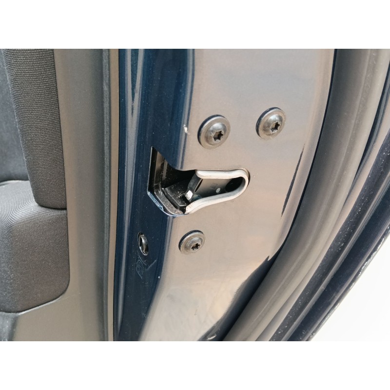 Recambio de cerradura puerta trasera derecha para opel astra j (p10) 1.7 cdti (68) referencia OEM IAM 13579566  