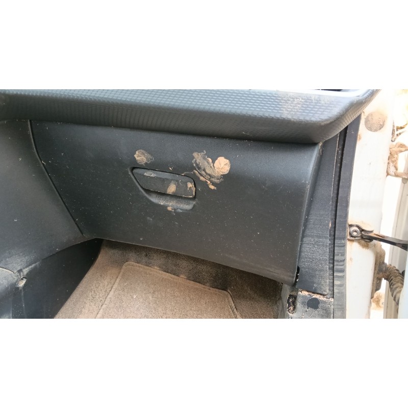 Recambio de guantera para peugeot 208 i (ca_, cc_) 1.2 vti 82 referencia OEM IAM   