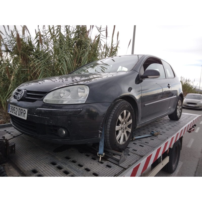 VOLKSWAGEN GOLF V BERLINA (1K1)