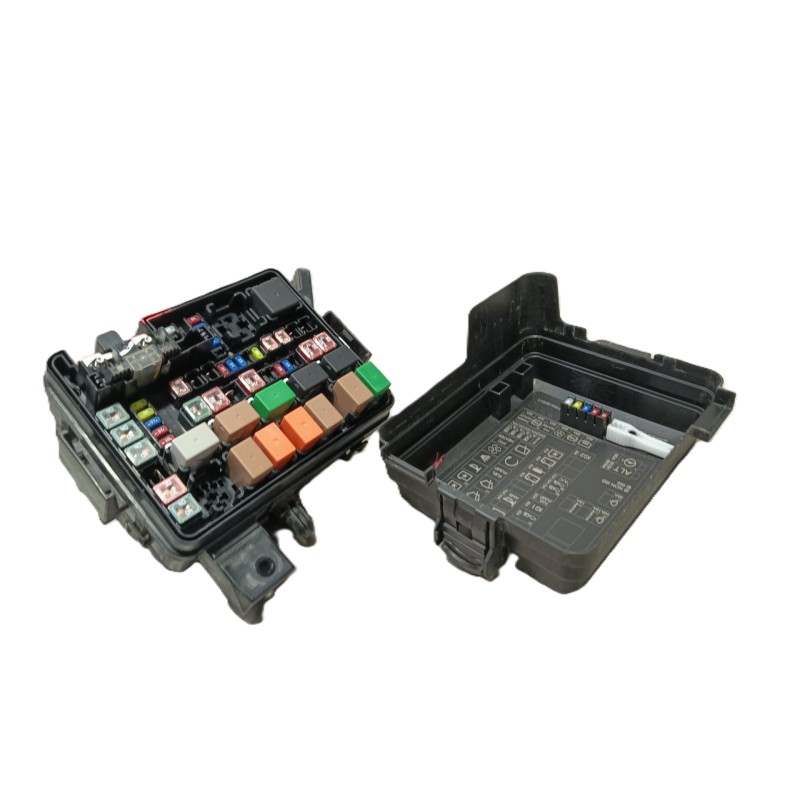 Recambio de caja reles / fusibles para hyundai bayon (bc3) 1.2 mpi referencia OEM IAM 91961Q0010 919A5Q0000 