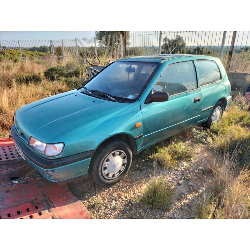 NISSAN SUNNY BERLINA (N14)