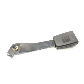ENGANCHE CINTURON DELANTERO IZQUIERDO 6C11V61203AA 