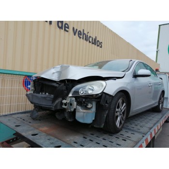 VOLVO S60 II (134)