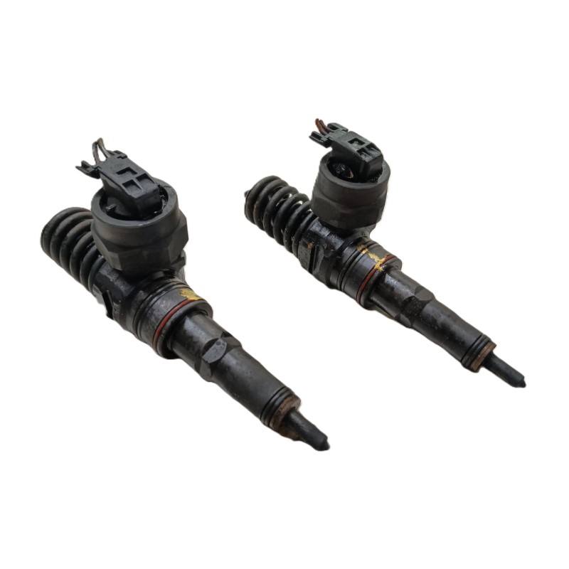 Recambio de inyector para volkswagen golf iv (1j1) 1.9 tdi referencia OEM IAM 045130073T 038130073F 