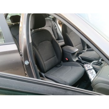 ASIENTO DELANTERO DERECHO 