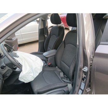 ASIENTO DELANTERO IZQUIERDO 
