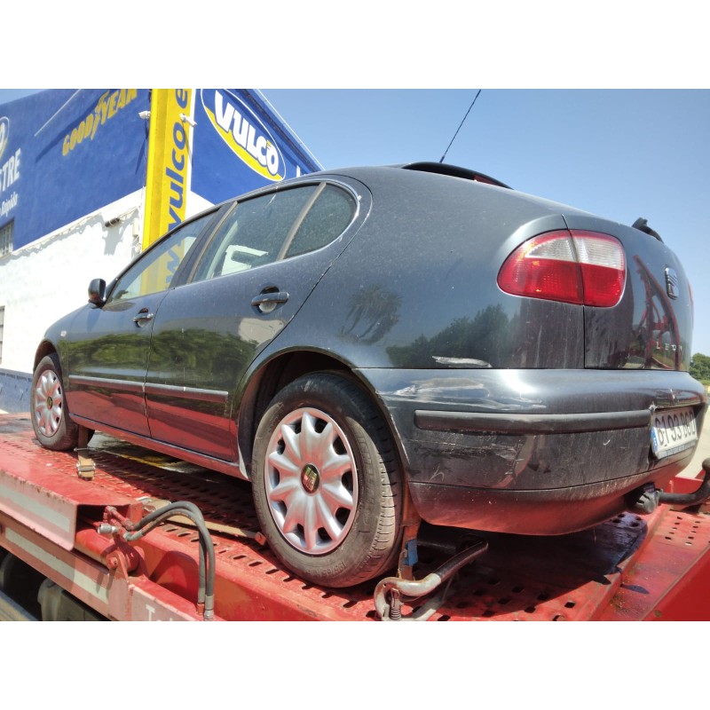 SEAT LEON (1M1)