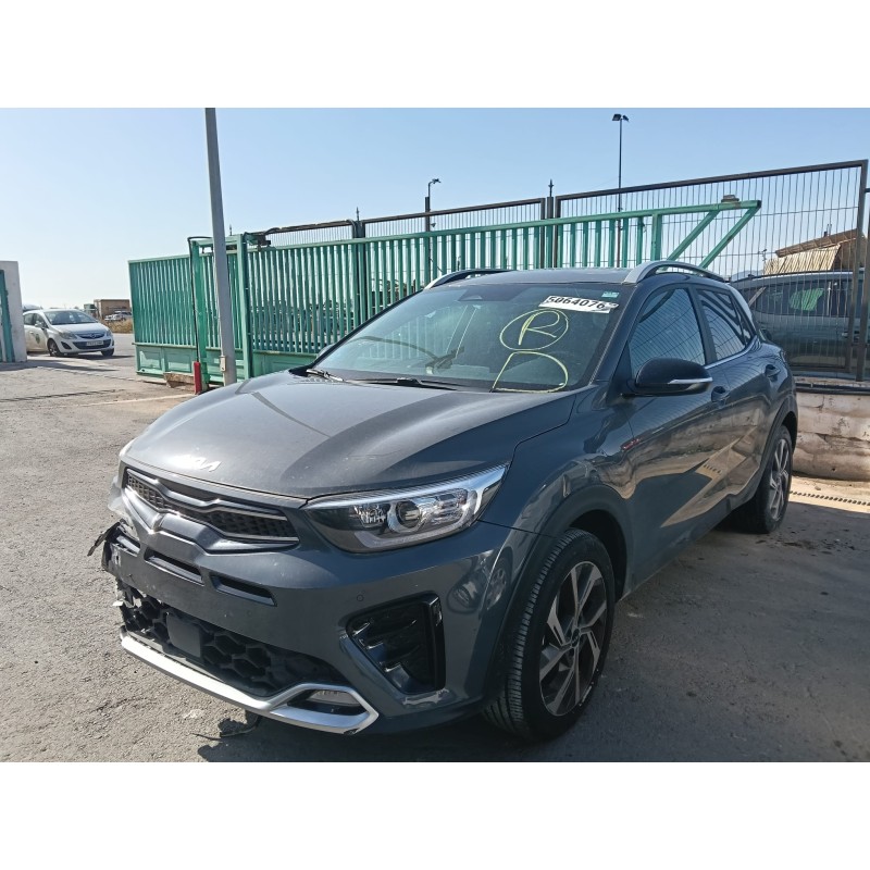 KIA STONIC (YB)