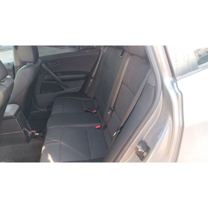 Recambio de asientos traseros para bmw x3 (e83) 2.5 i referencia OEM IAM   
