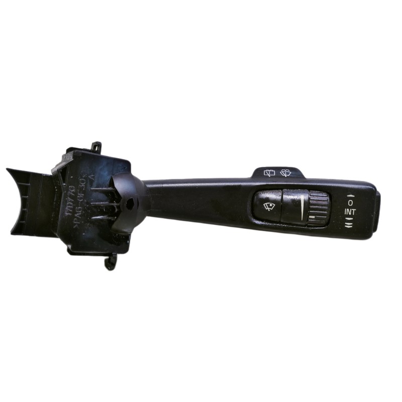 Recambio de mando limpia para volvo c30 1.6 d kinetic referencia OEM IAM 17D770  