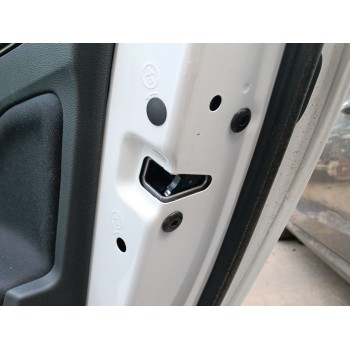 CERRADURA PUERTA TRASERA DERECHA 5TA839016Q 
