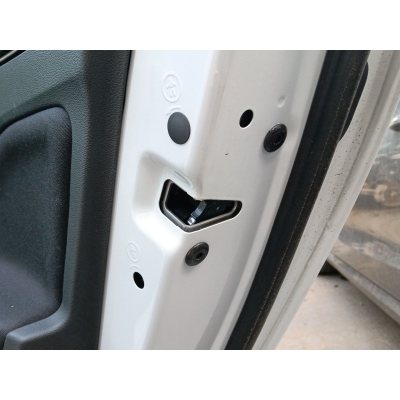 Recambio de cerradura puerta trasera derecha para skoda scala (nw1) 1.0 tsi referencia OEM IAM 5TA839016Q  
