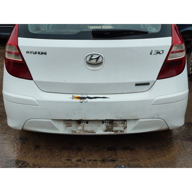 Recambio de paragolpes trasero para hyundai i30 (fd) 1.6 crdi referencia OEM IAM   