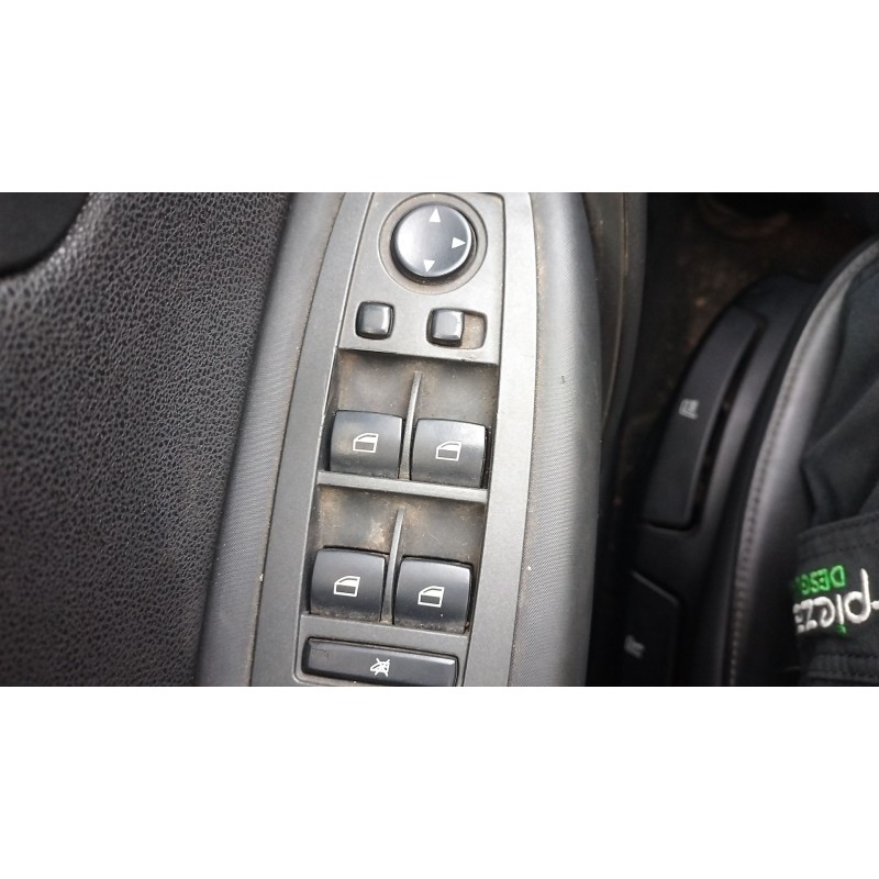 Recambio de mando elevalunas delantero izquierdo para bmw x3 (e83) 2.5 i referencia OEM IAM 61313414355  