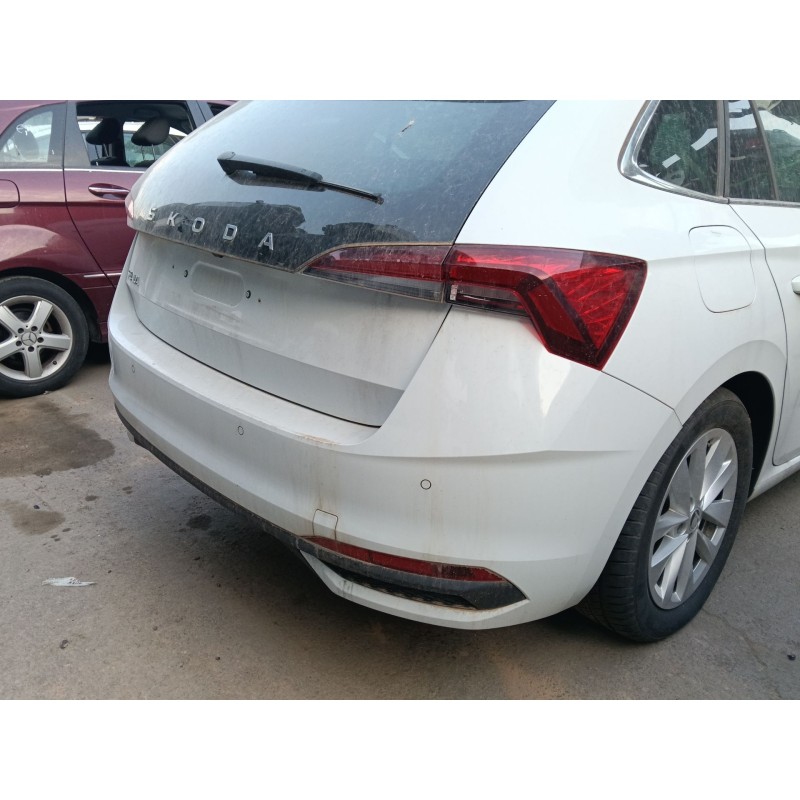 Recambio de paragolpes trasero para skoda scala (nw1) 1.0 tsi referencia OEM IAM 657807417  
