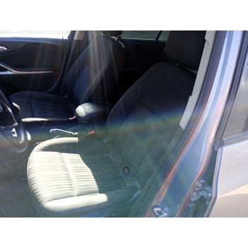 ASIENTO DELANTERO IZQUIERDO 