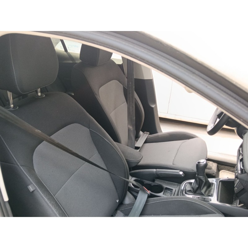 Recambio de asiento delantero izquierdo para skoda fabia iv (pj3) 1.0 tsi referencia OEM IAM   