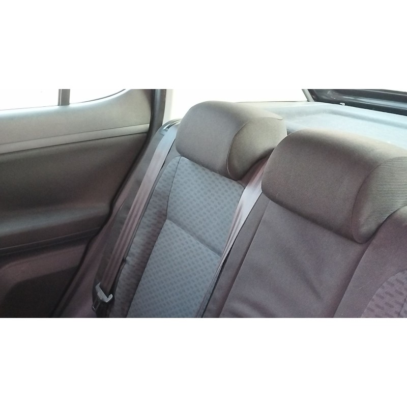Recambio de cinturon seguridad trasero derecho para skoda fabia ii (542) 1.6 tdi referencia OEM IAM   
