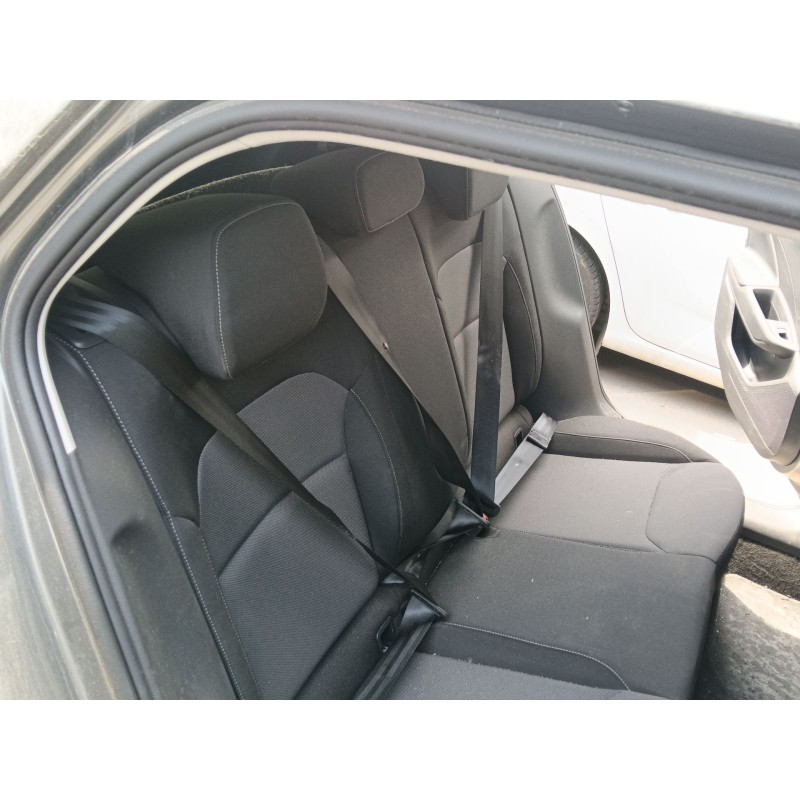 Recambio de asientos traseros para skoda fabia iv (pj3) 1.0 tsi referencia OEM IAM   