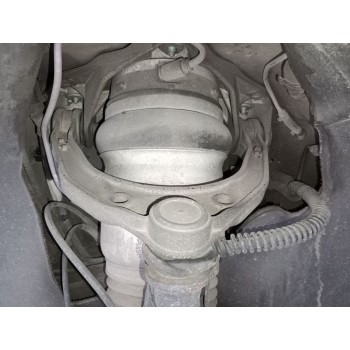 BRAZO SUSPENSION SUPERIOR DELANTERO IZQUIERDO 