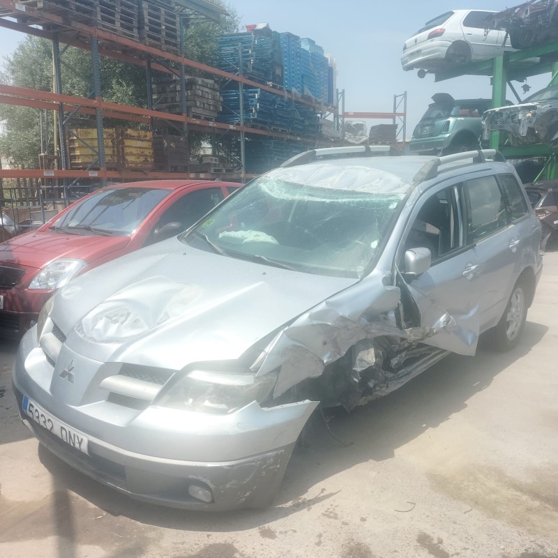 MITSUBISHI OUTLANDER (CU0W)