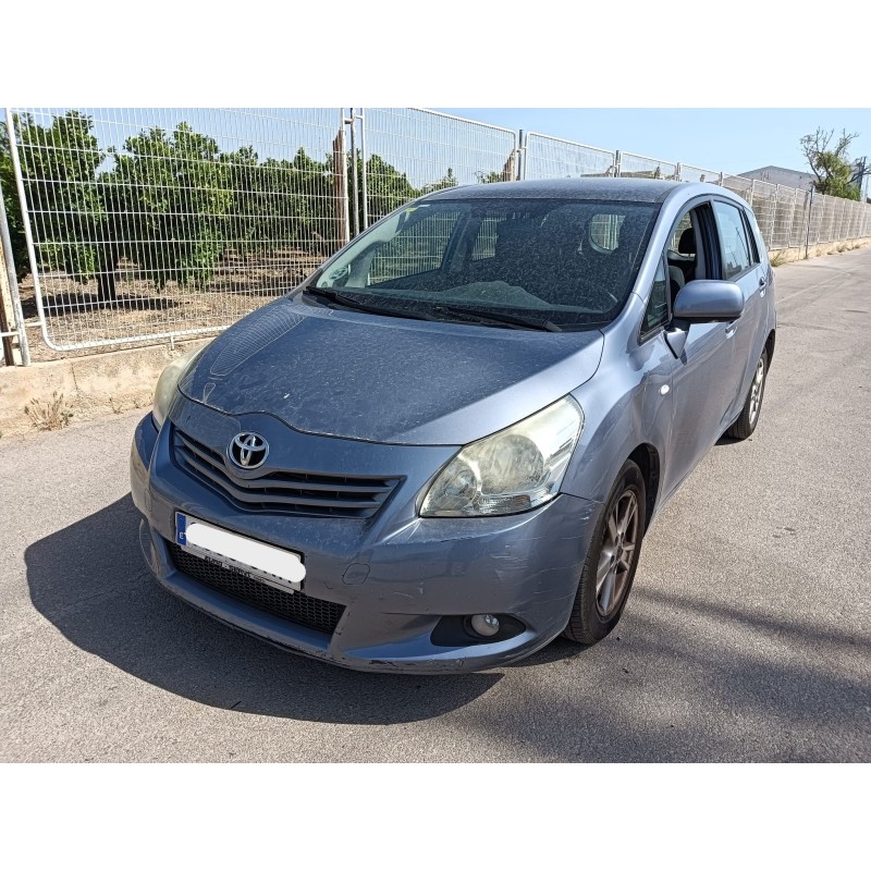 TOYOTA VERSO (_R2_)