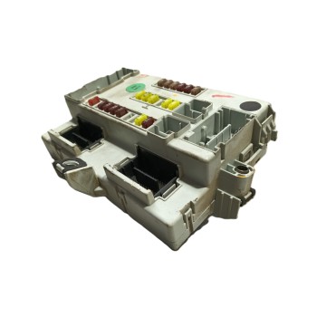 CAJA RELES / FUSIBLES 52007598 Y503441040117 