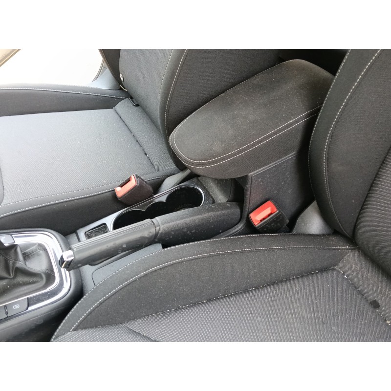 Recambio de enganche cinturon delantero izquierdo para skoda fabia iv (pj3) 1.0 tsi referencia OEM IAM   