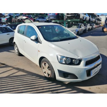 CHEVROLET AVEO Hatchback (T300) de desguace