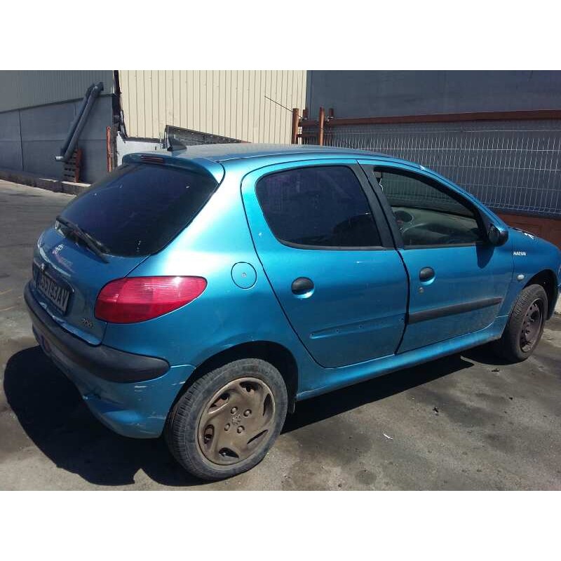PEUGEOT 206 BERLINA