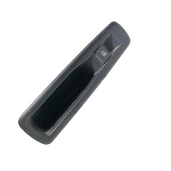 MANDO ELEVALUNAS TRASERO DERECHO 82944002R 
