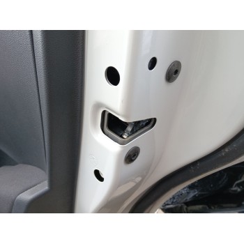 CERRADURA PUERTA TRASERA DERECHA 5TA839016Q 